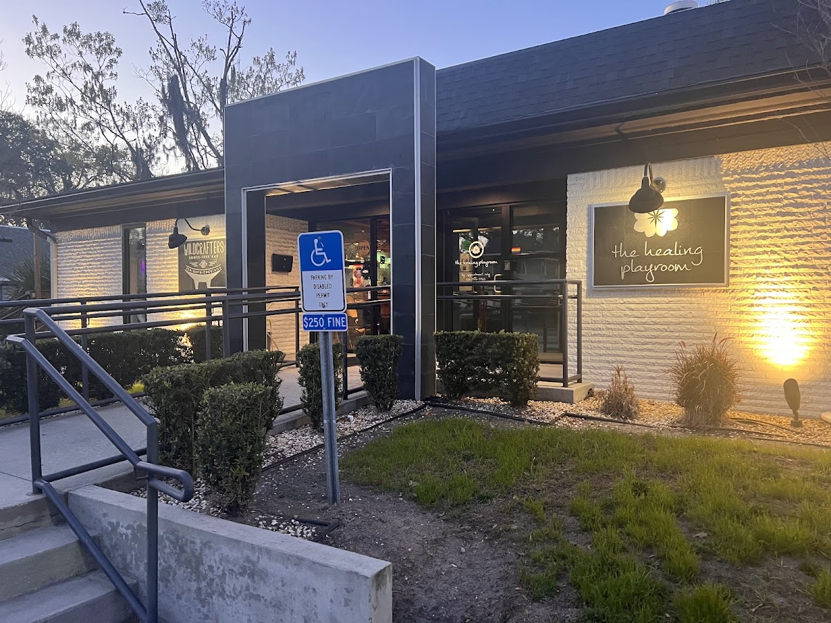 Wildcrafters Booze-Free & Kava Bar photo 4