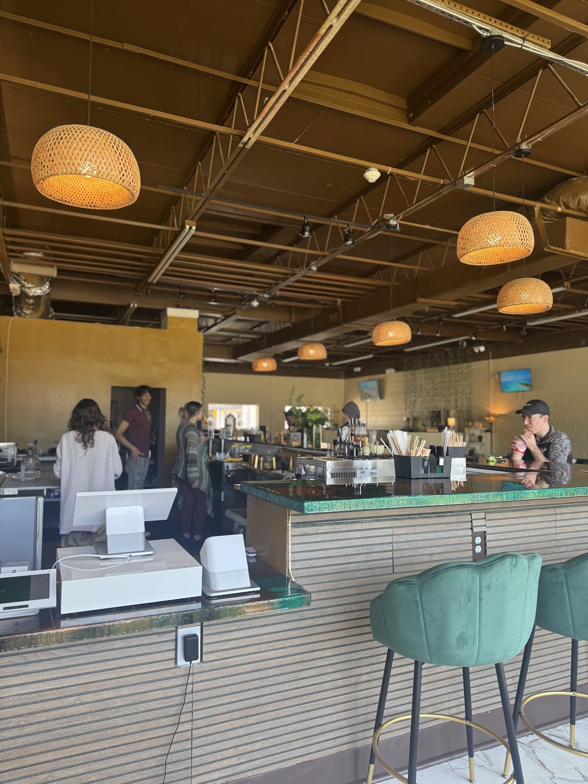 Eternal Roots Kava Lounge photo 4