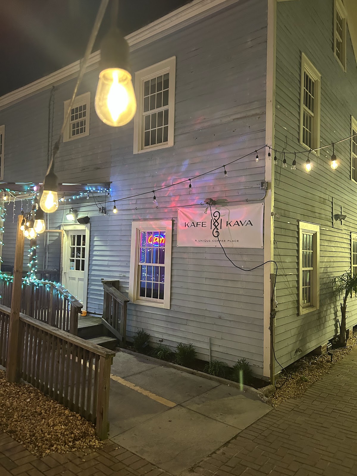 Kafe Kava - St. Augustine Kava Bar photo 5