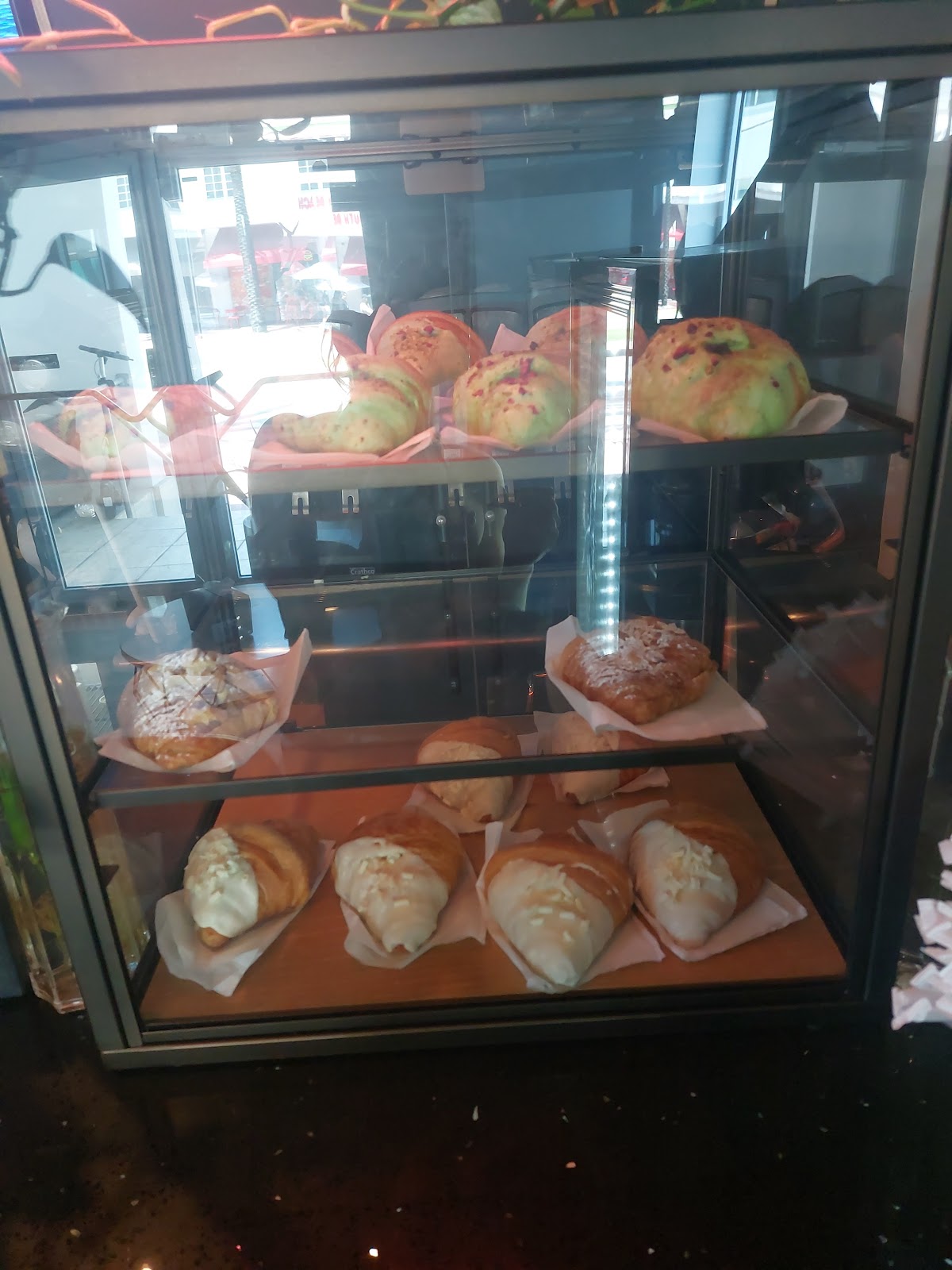 Euphoria Juice & Kava Bar photo 7