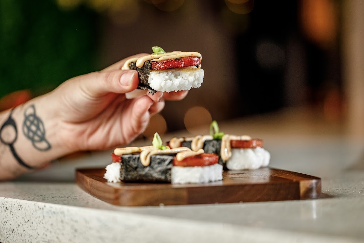 Makana Kava Bar & Hawaiian Kitchen photo 2