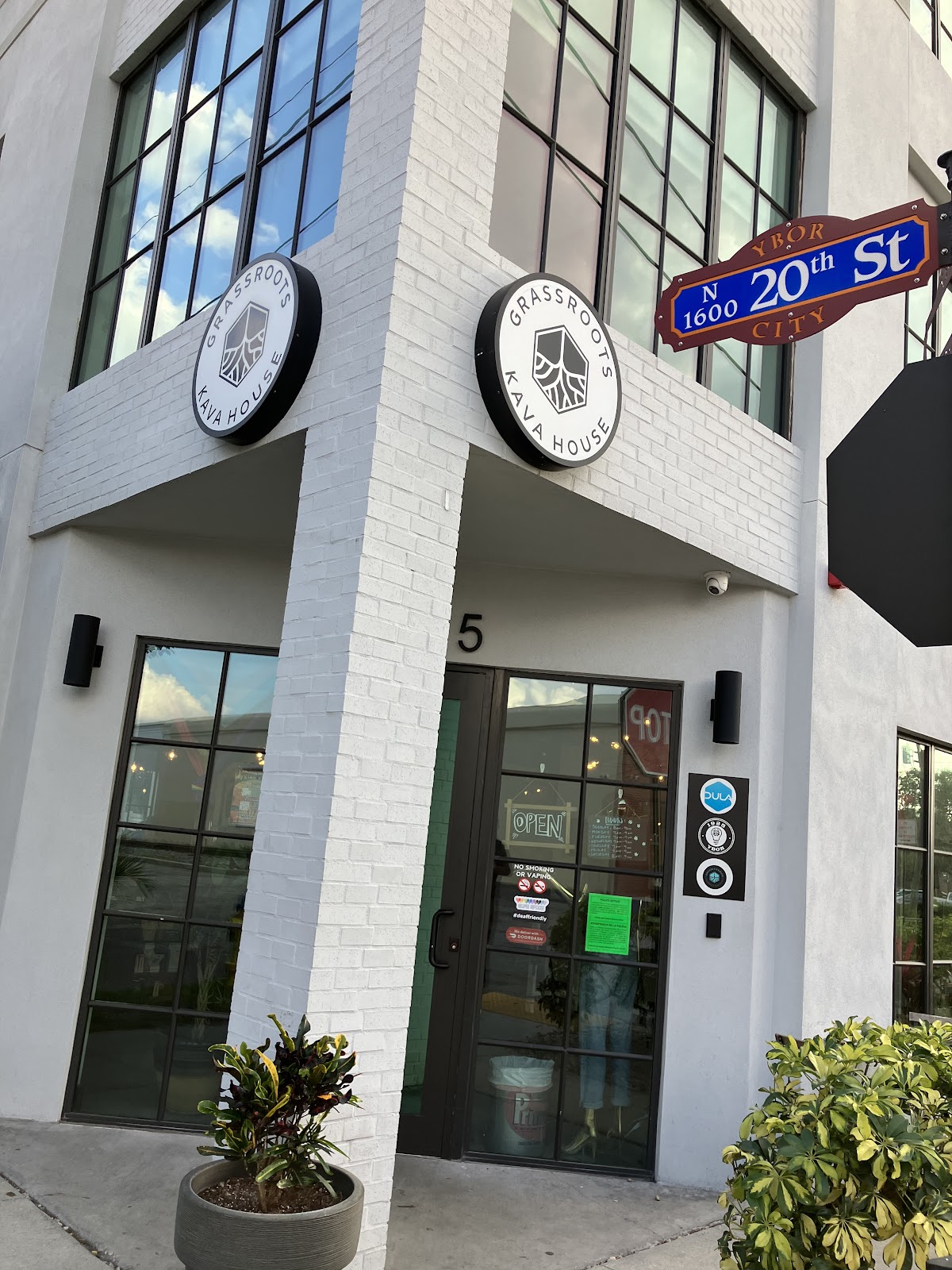 Grassroots Kava House photo 8