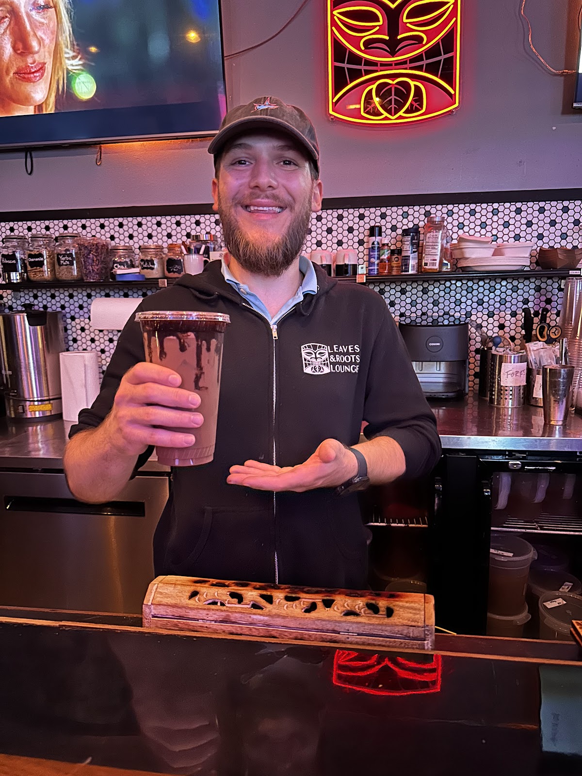 Leaves & Roots - Kava Bar & Vegan Cafe photo 2