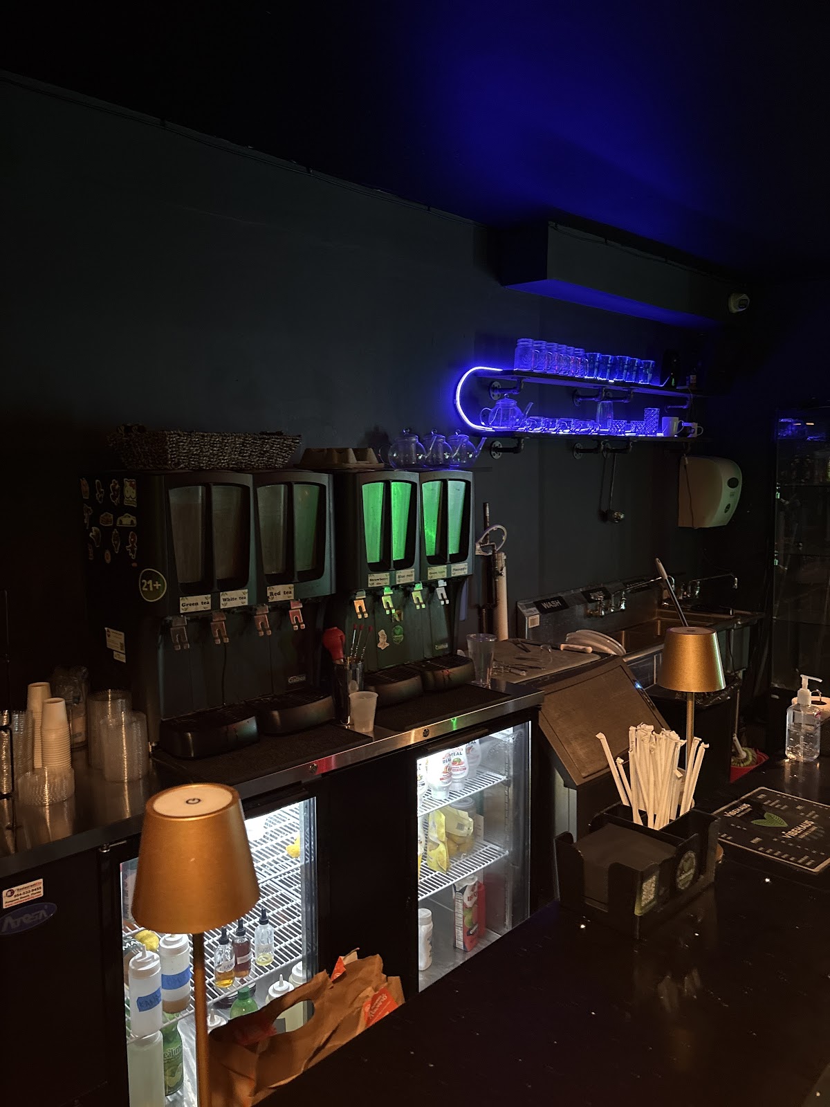 Vibehaus Kava Bar & Lounge photo 7