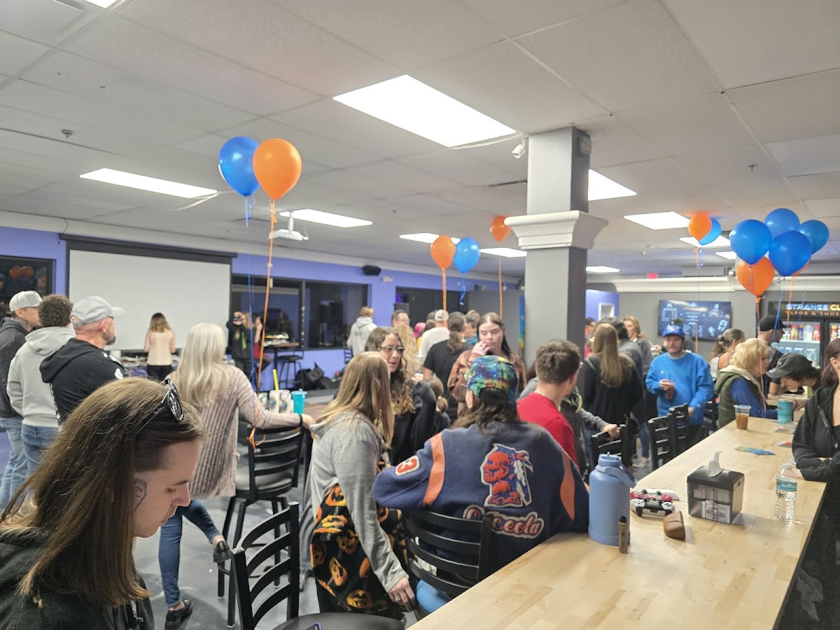 Strange Cloudz Vape Shop & Kava Lounge Clearwater photo 2