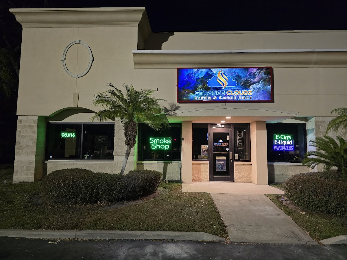 Strange Cloudz Vape Shop & Kava Lounge Clearwater photo 6
