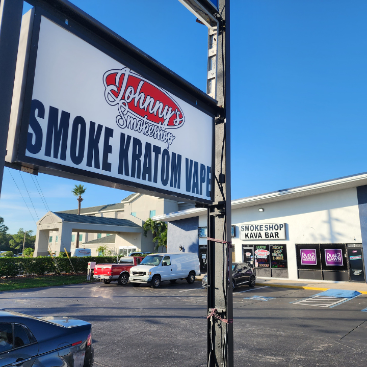 Johnny's Kratom Kava THC Vapes