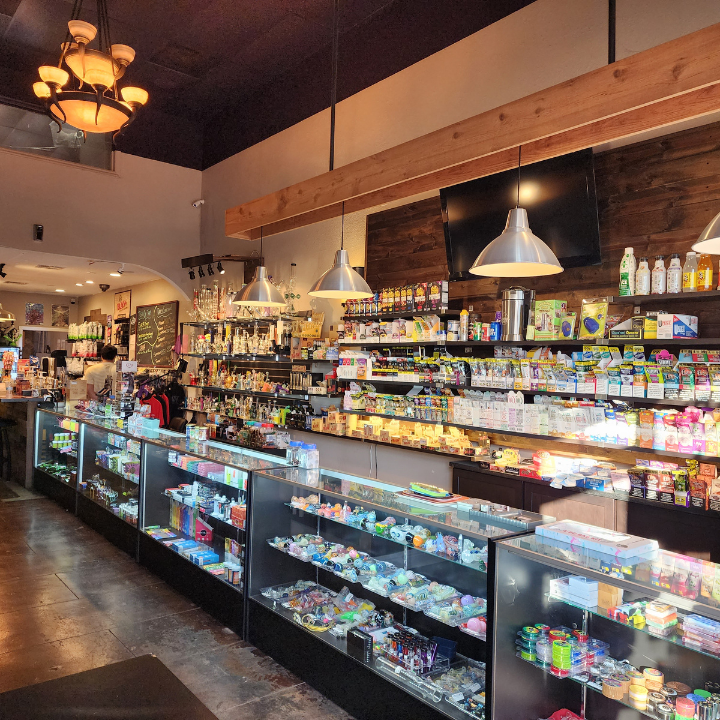 Johnny's Kratom Kava THC Vapes photo 1