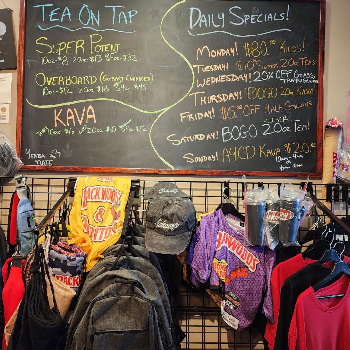 Johnny's Kratom Kava THC Vapes photo 8