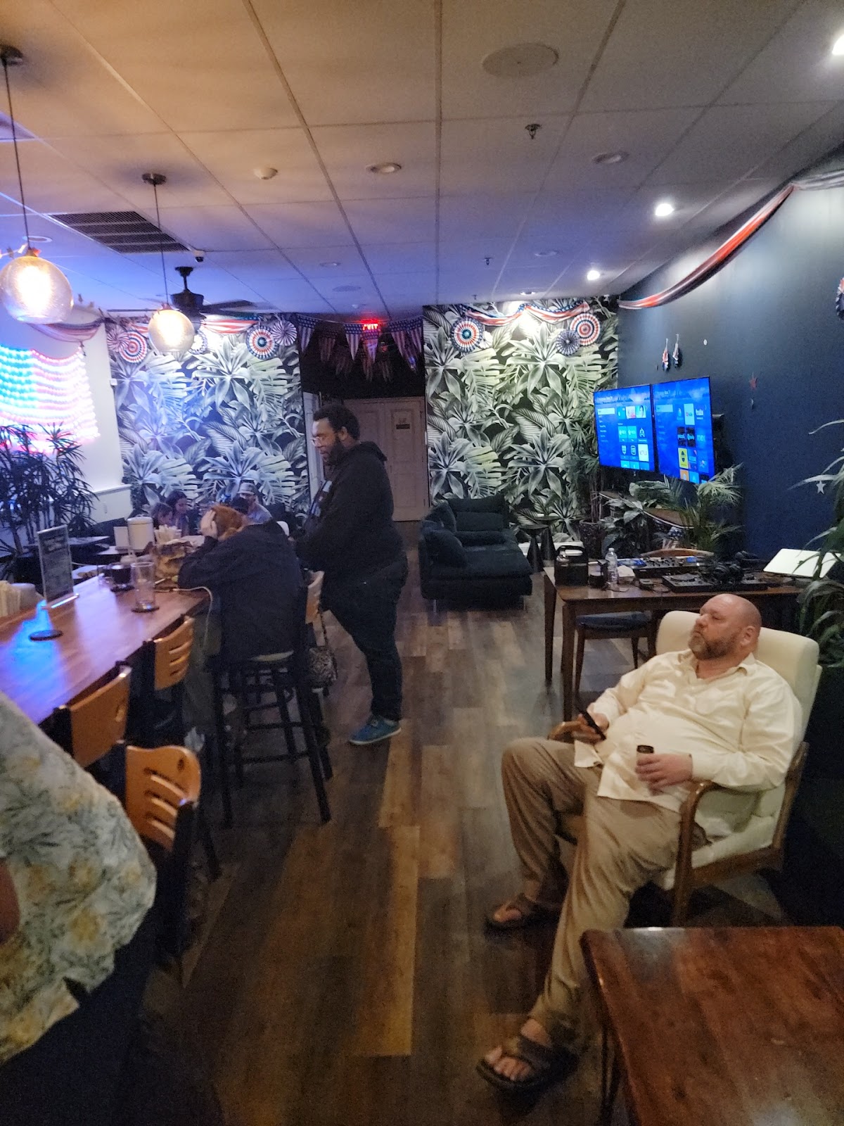 Kava Luv Social Lounge photo 8