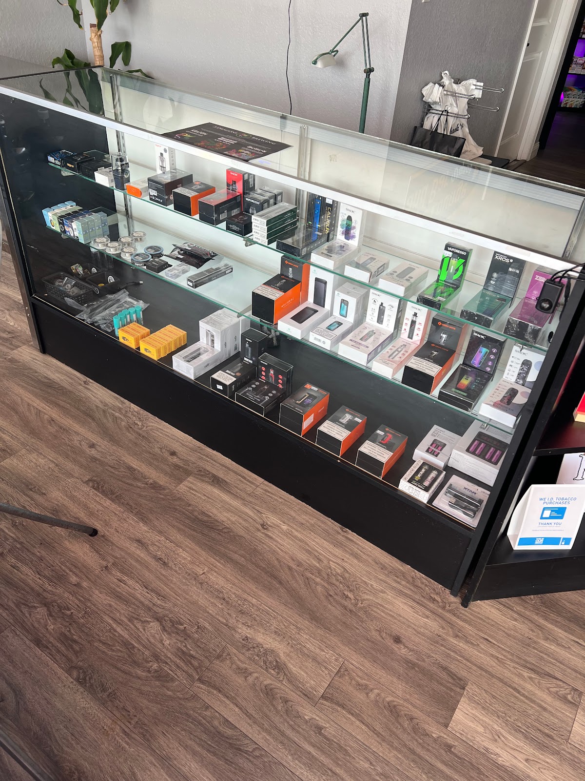 Vapor Road Brandon Kava Bar & Smoke Shop photo 3