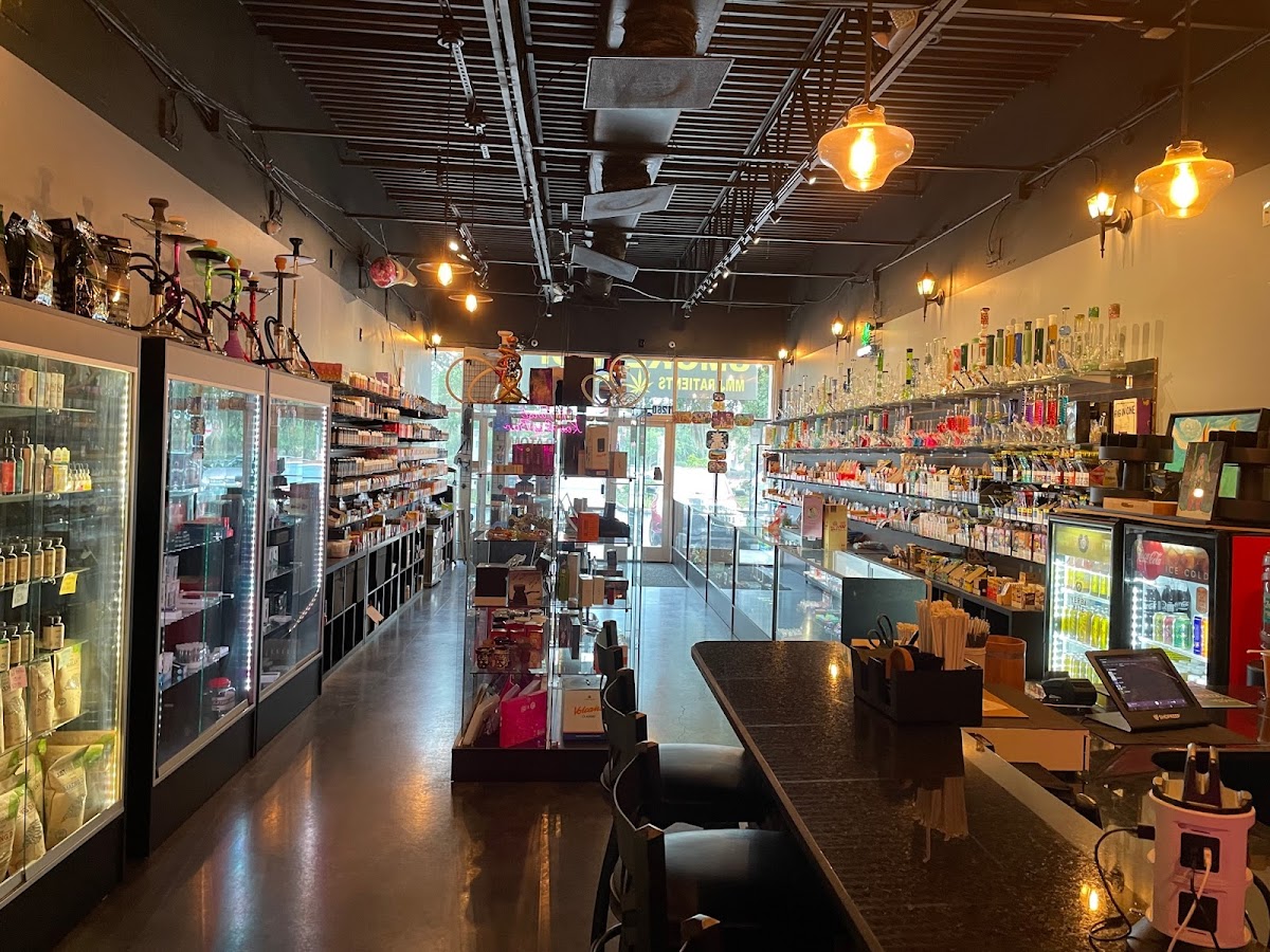 Twist Smoke Kratom Kava THC Vapes photo 1