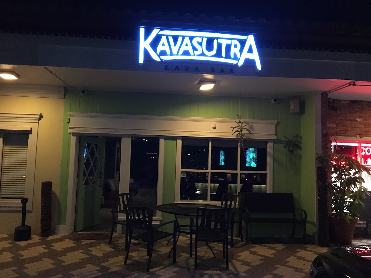 Kavasutra Kava Bar - Deerfield photo 3
