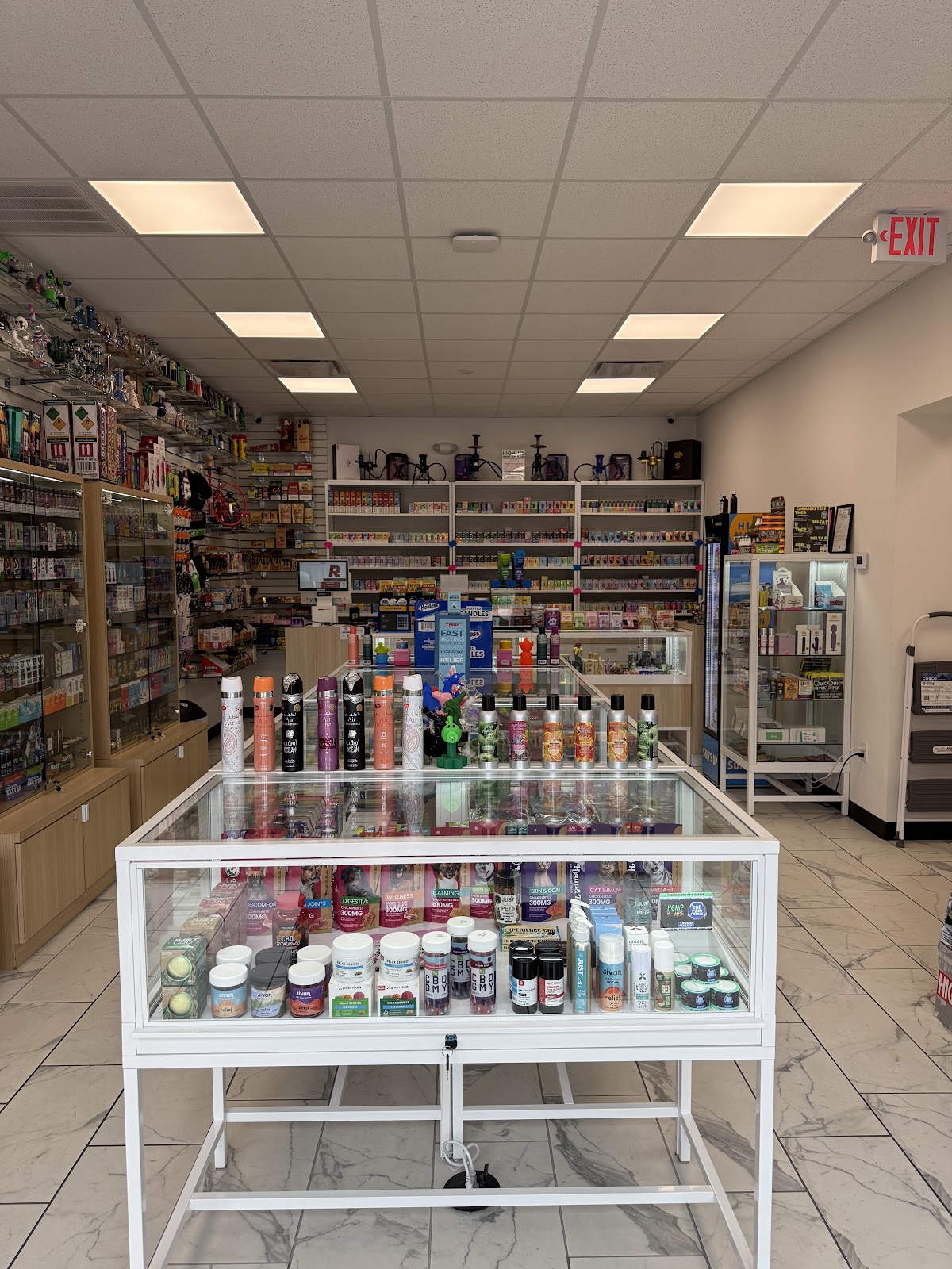 Highlife Smoke, Vape, and CBD | Mushrooms| Vape Store Near Me | Edibles | Geek Bar | Kava | Ploox | Olit Hookahlit photo 3