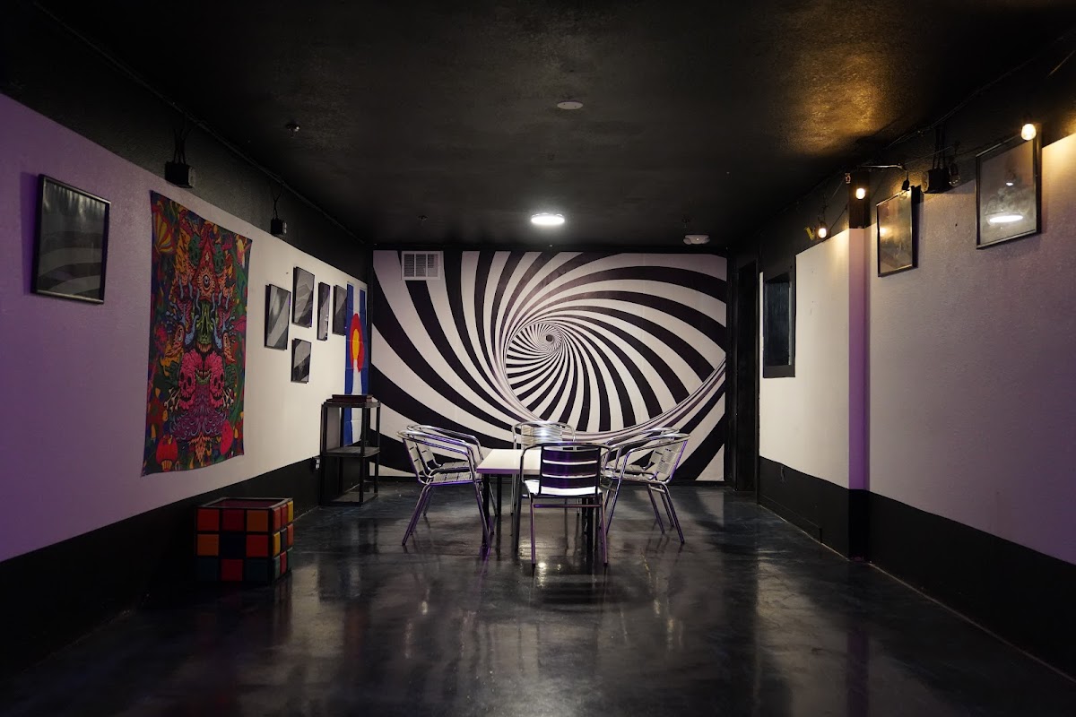 Roots And Leaves: Stampede Kava Bar photo 2