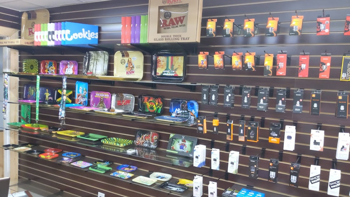 SMOKE BUDDY'S VAPE CBD HOOKAH WATERPIPES CIGARS DELTA 8 DELTA 10 KAVA KANA DELTA 9 photo 2