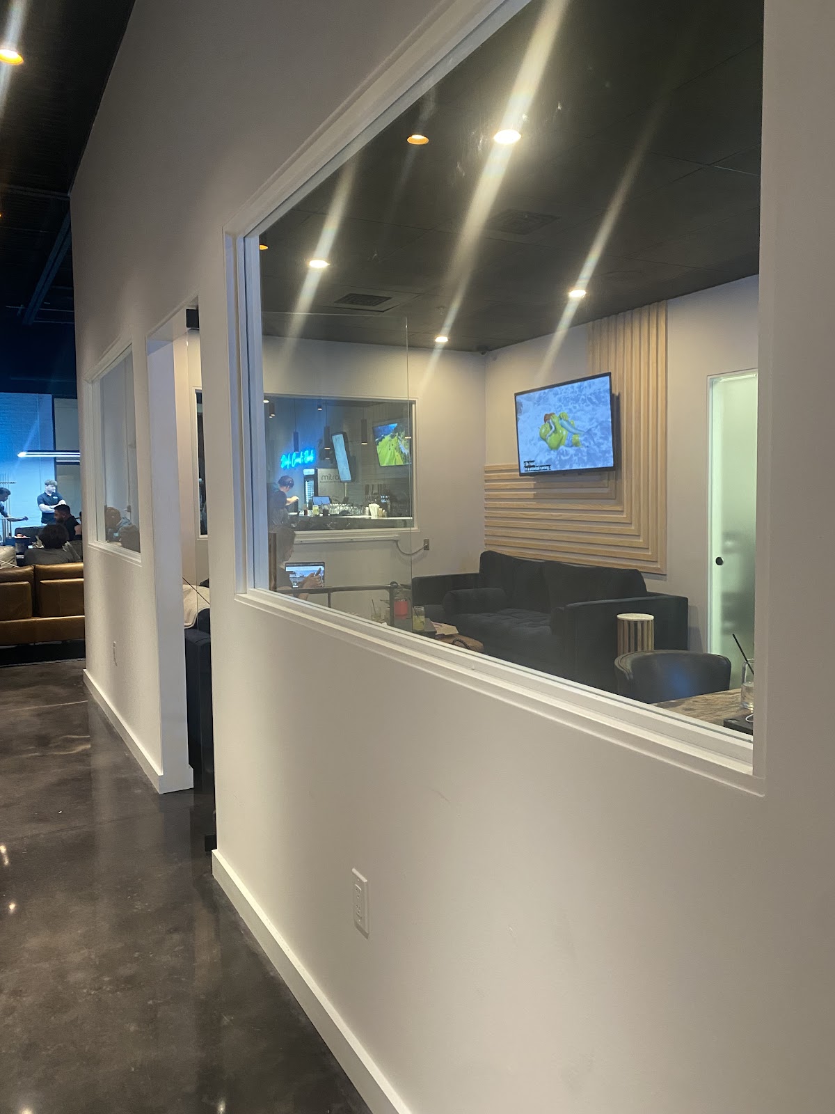 Elevate Social Lounge & Kava Bar - Estero photo 3