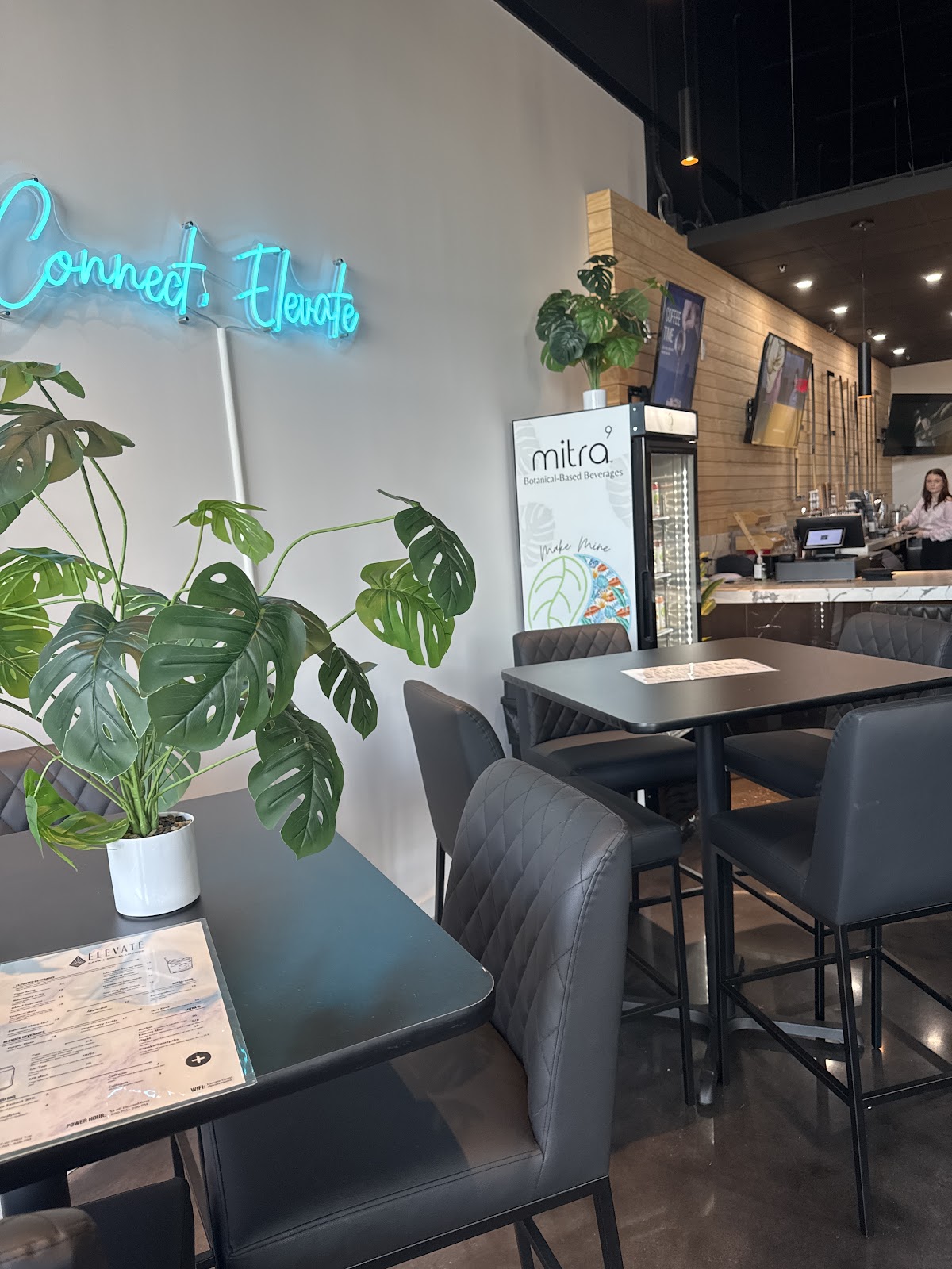 Elevate Social Lounge & Kava Bar - Estero