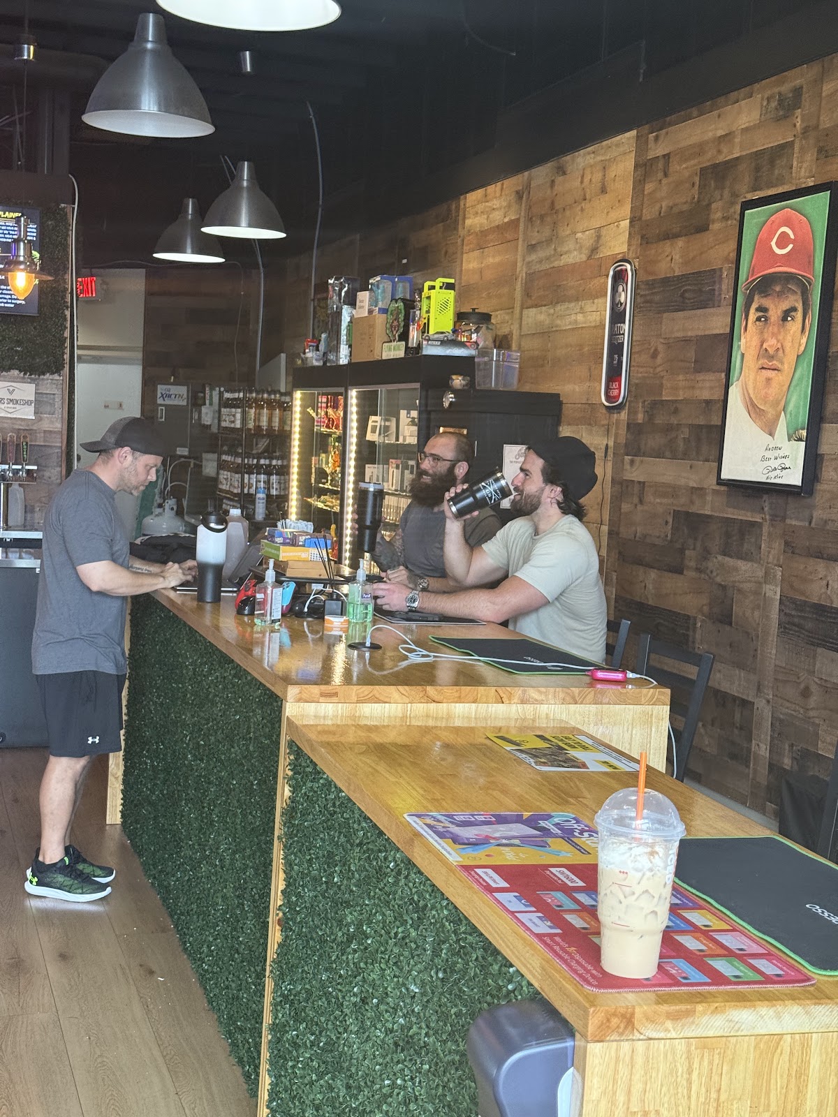 Vapors Smoke Shop & Kava Bar photo 7