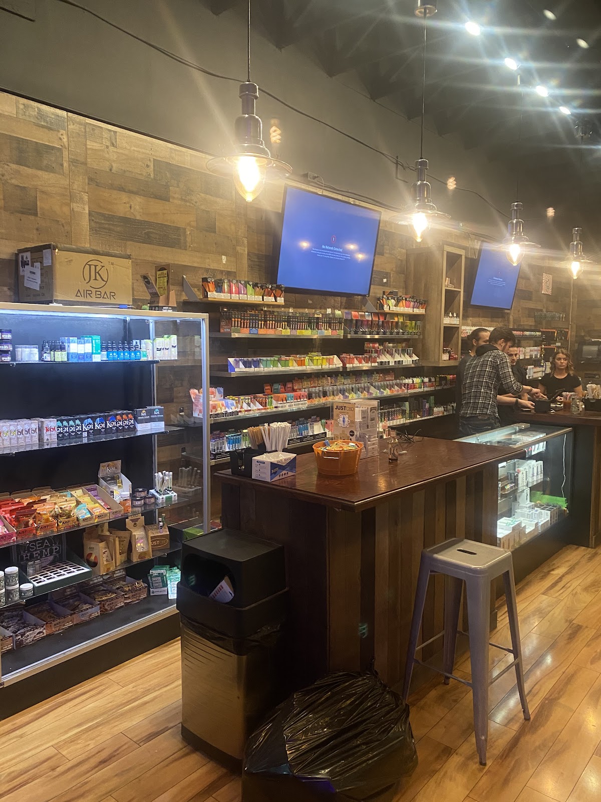 Vapors Smoke Shop & Kava Bar