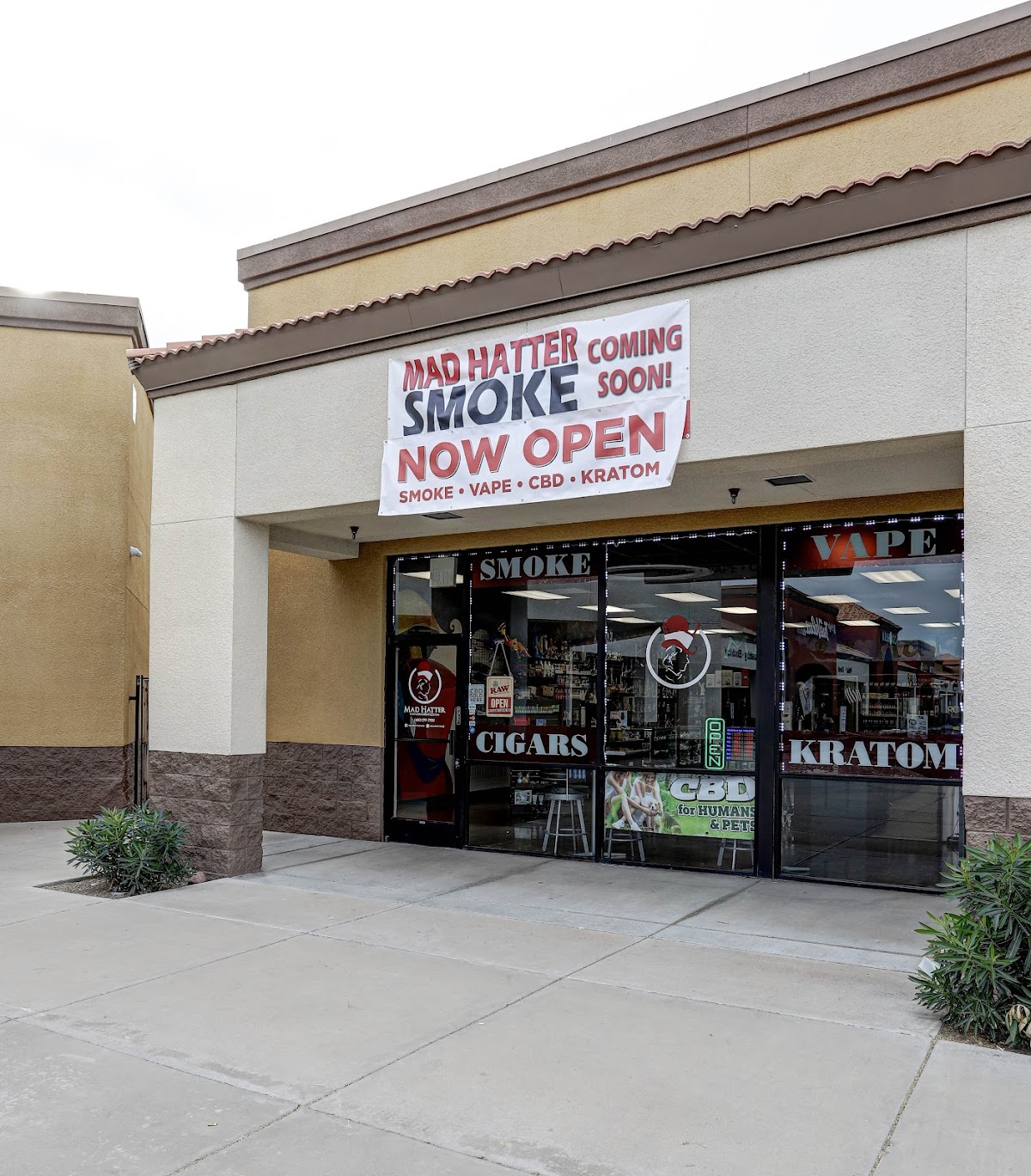 Mad Hatter Smoke and Kava