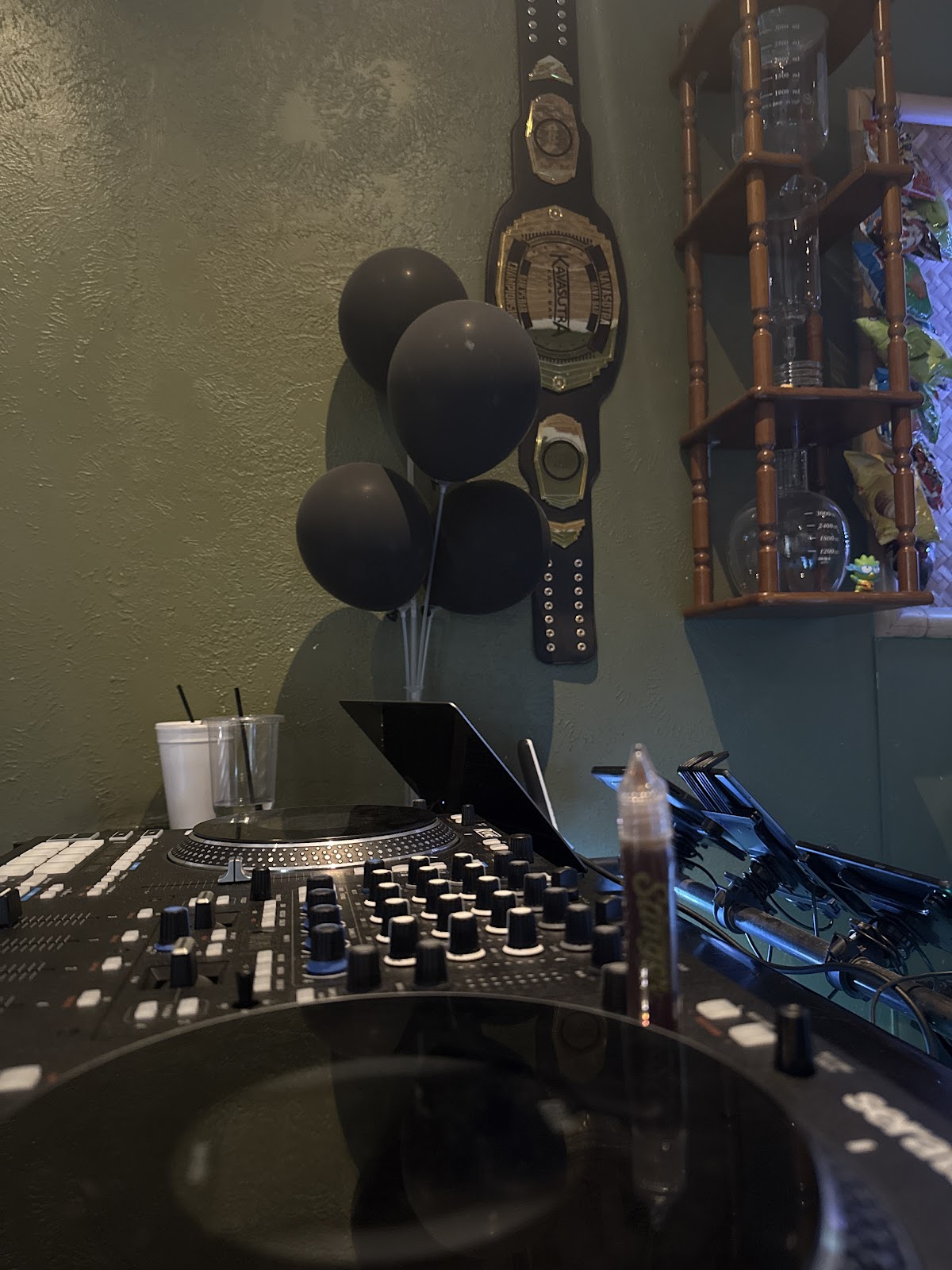 Kavasutra Kava Bar - Lakewood