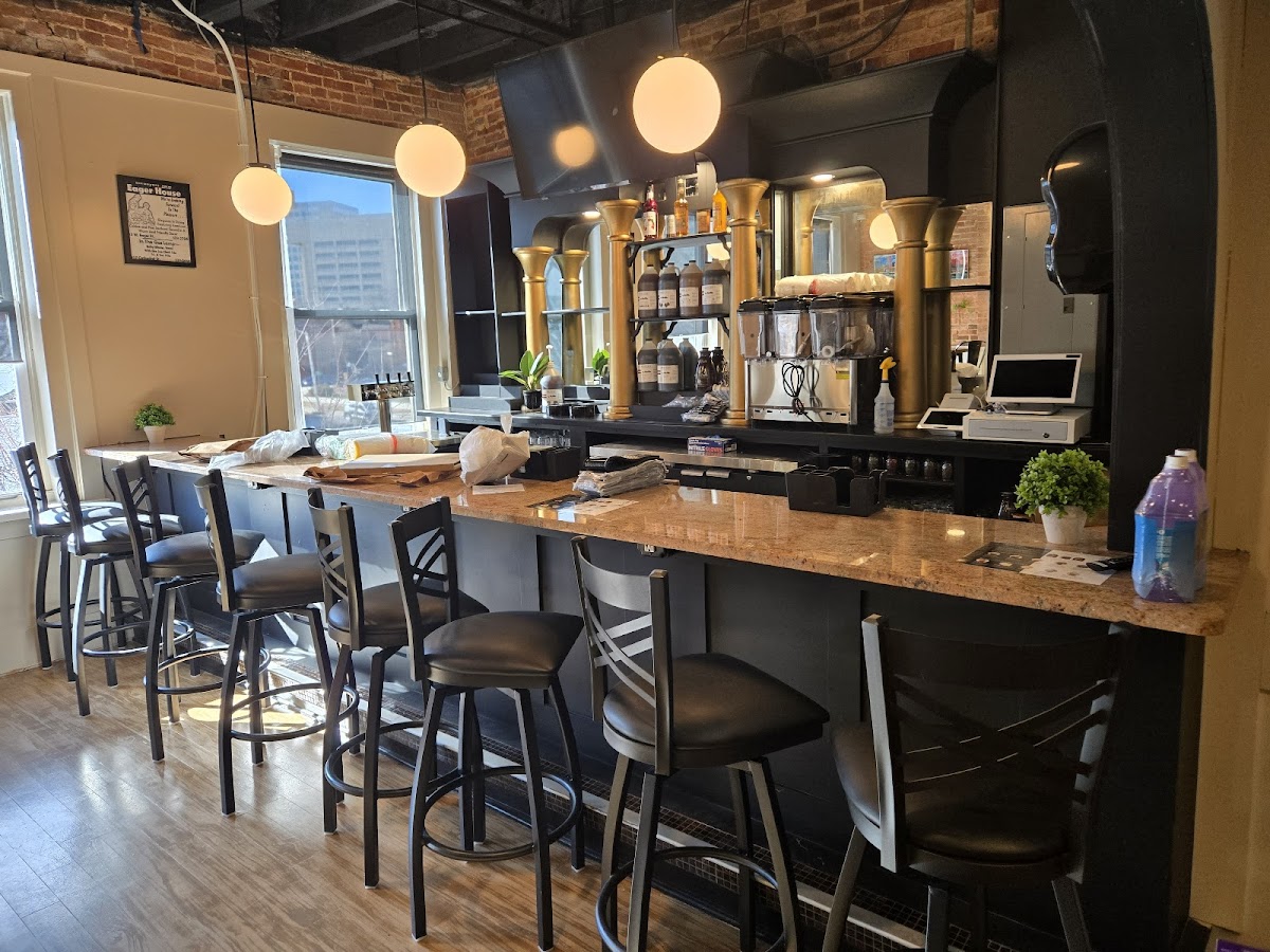 Root City Kava Bar & Lounge photo 6