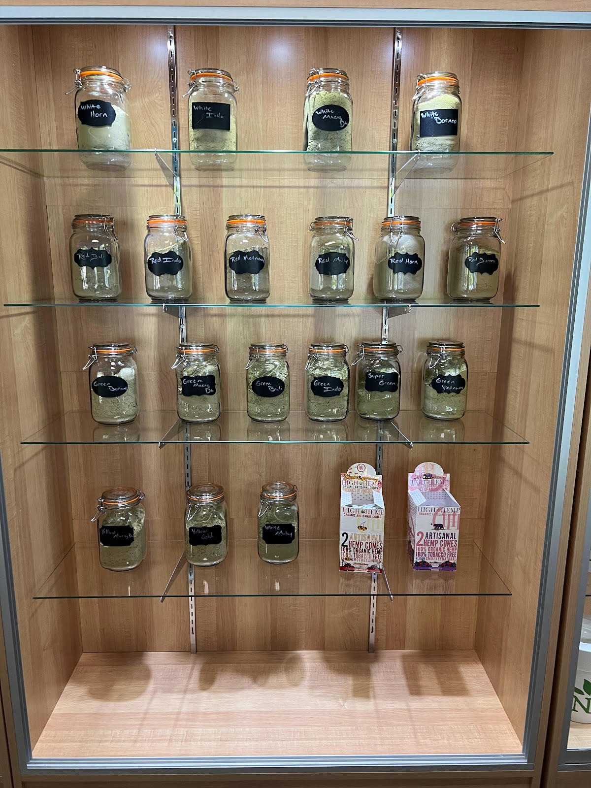 Natural Life CBD Kratom Kava photo 8