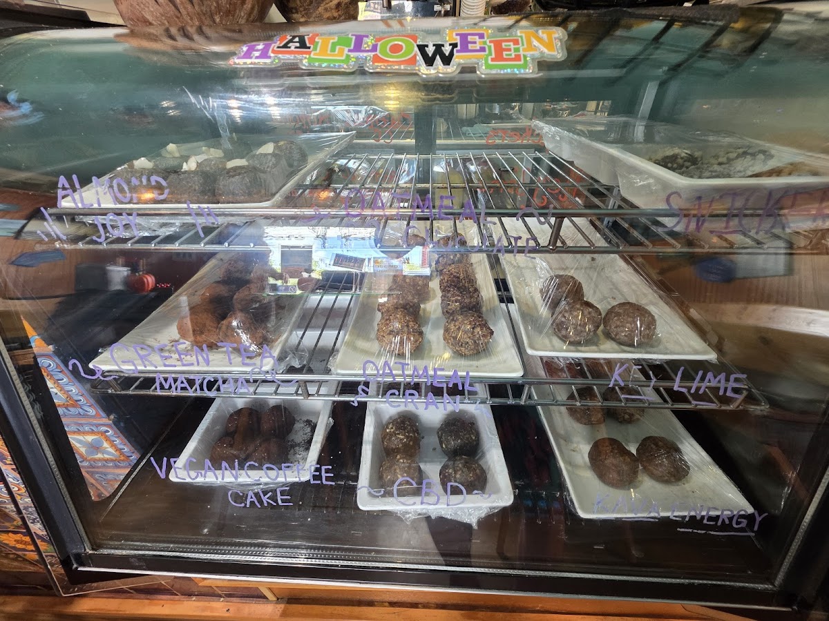 7 Mile Cafe & Kava Bar