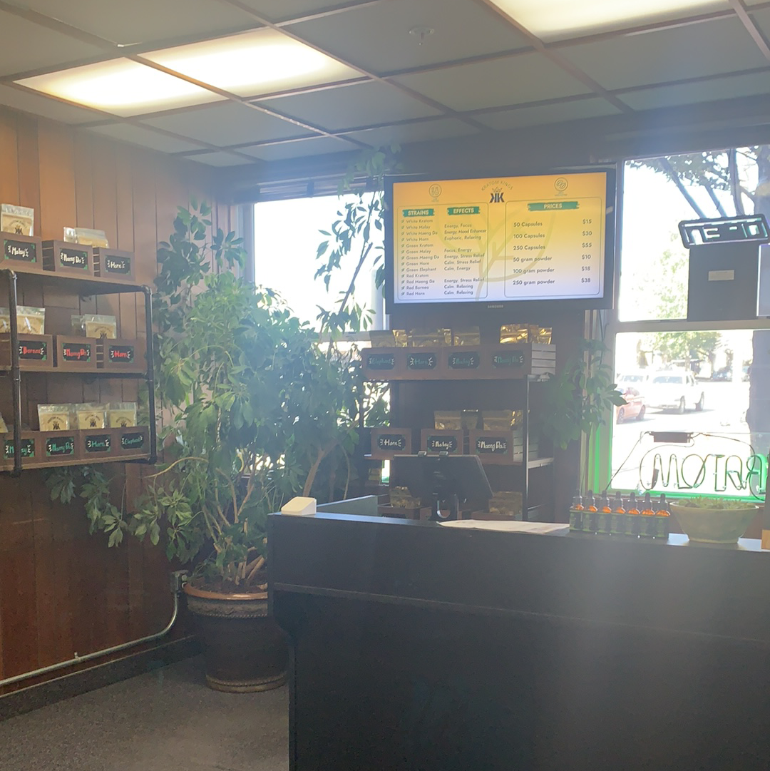 Kratom Kings 7Hydro CBD Kratom & Kava photo 1