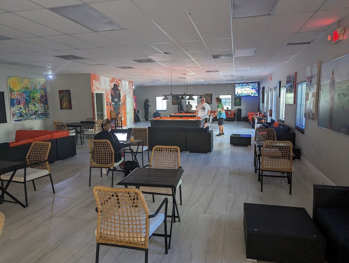 Kava T Club & After Hours/ Vape Shop photo 4