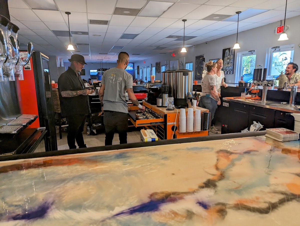 Kava T Club & After Hours/ Vape Shop photo 7