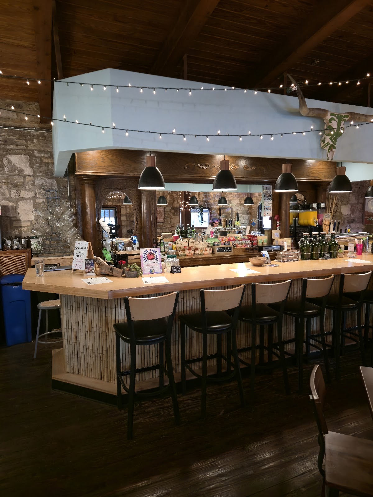 SquareRut Kava Bar - Oak Hill photo 6