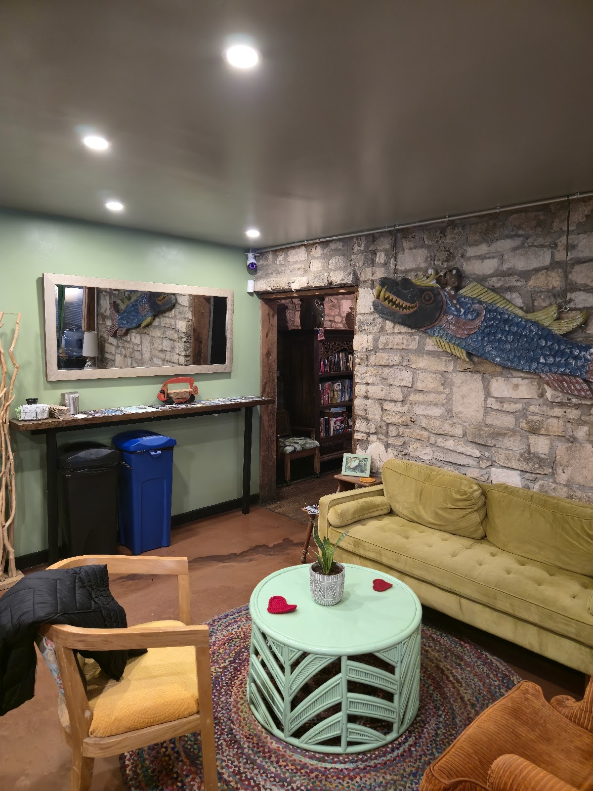 SquareRut Kava Bar - Oak Hill photo 7