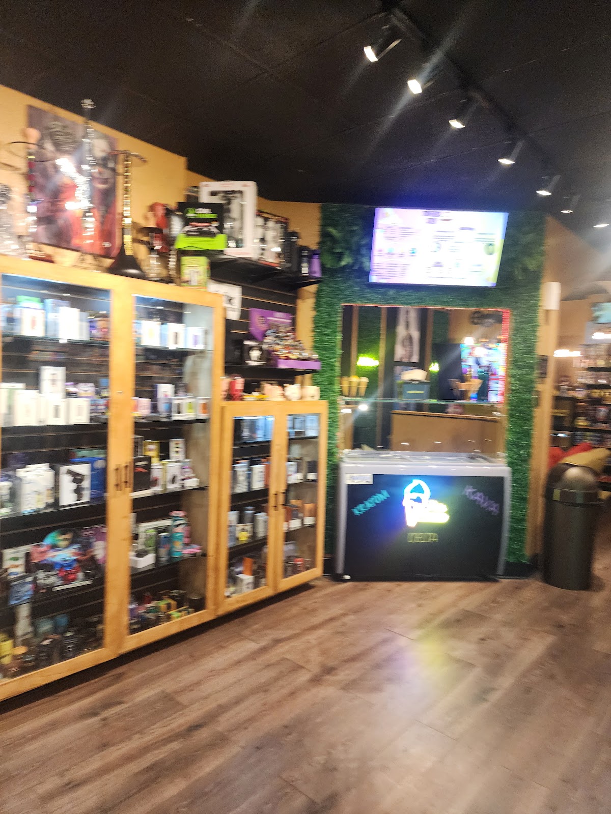 Vape Up Cafe 4-Kava•Kratom•Boba•Ice Cream photo 1