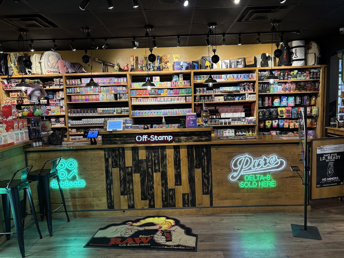 Vape Up Cafe 4-Kava•Kratom•Boba•Ice Cream photo 8