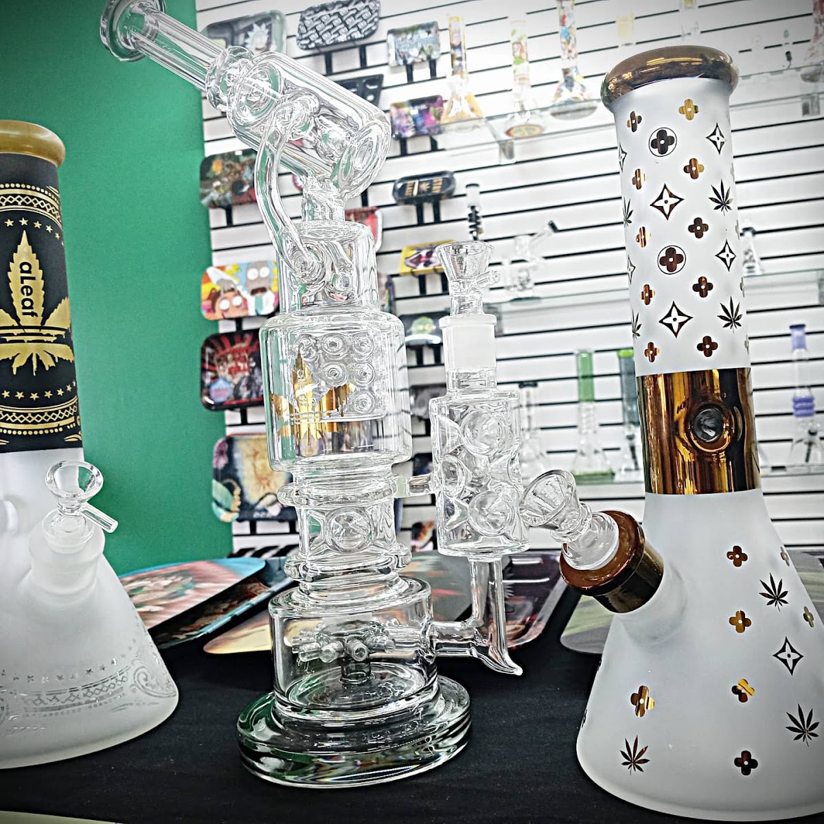 Wolves Den Smoke Kava and Kratom Bar photo 7