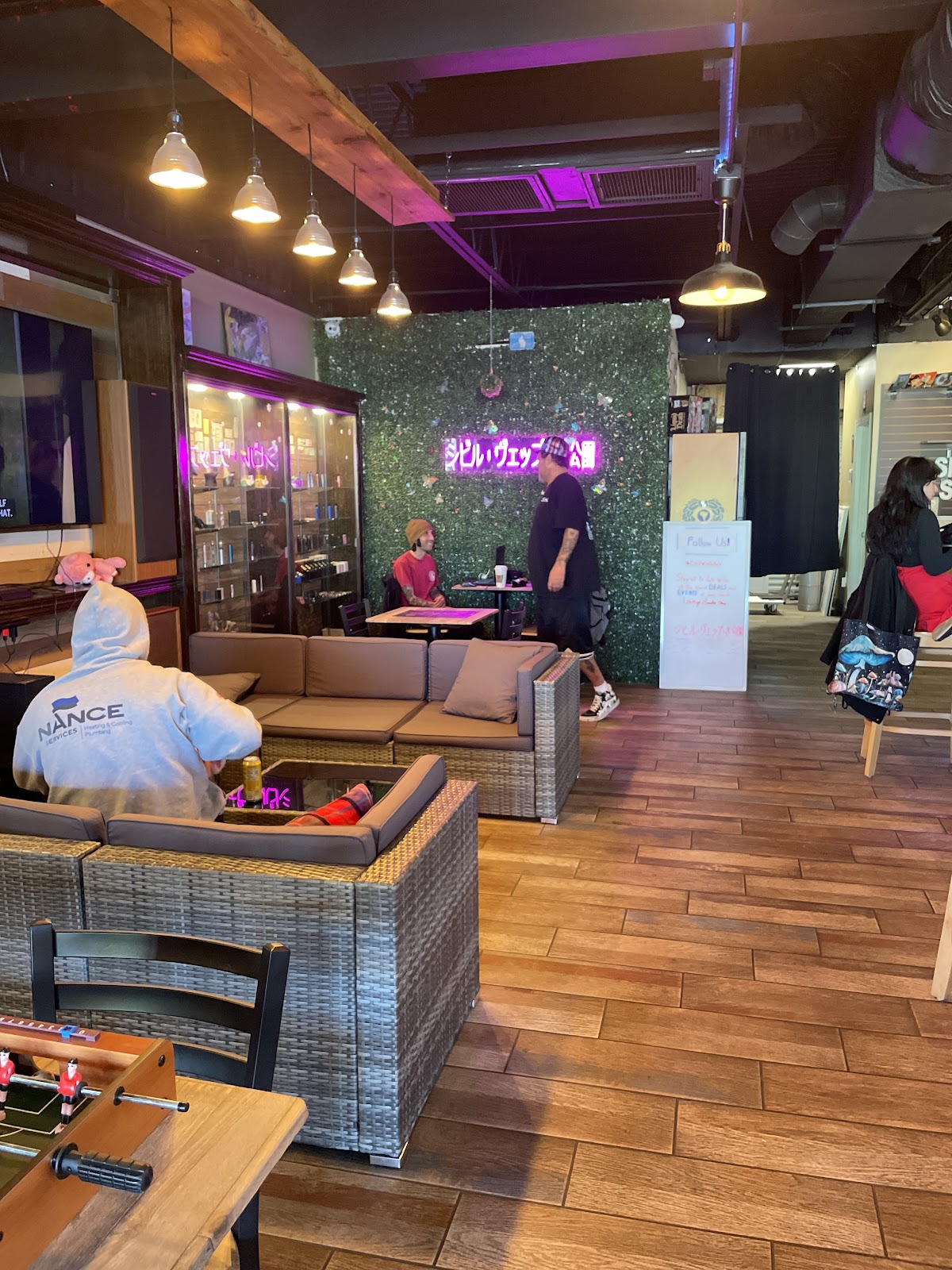 Civil Vapes Kava Cafe