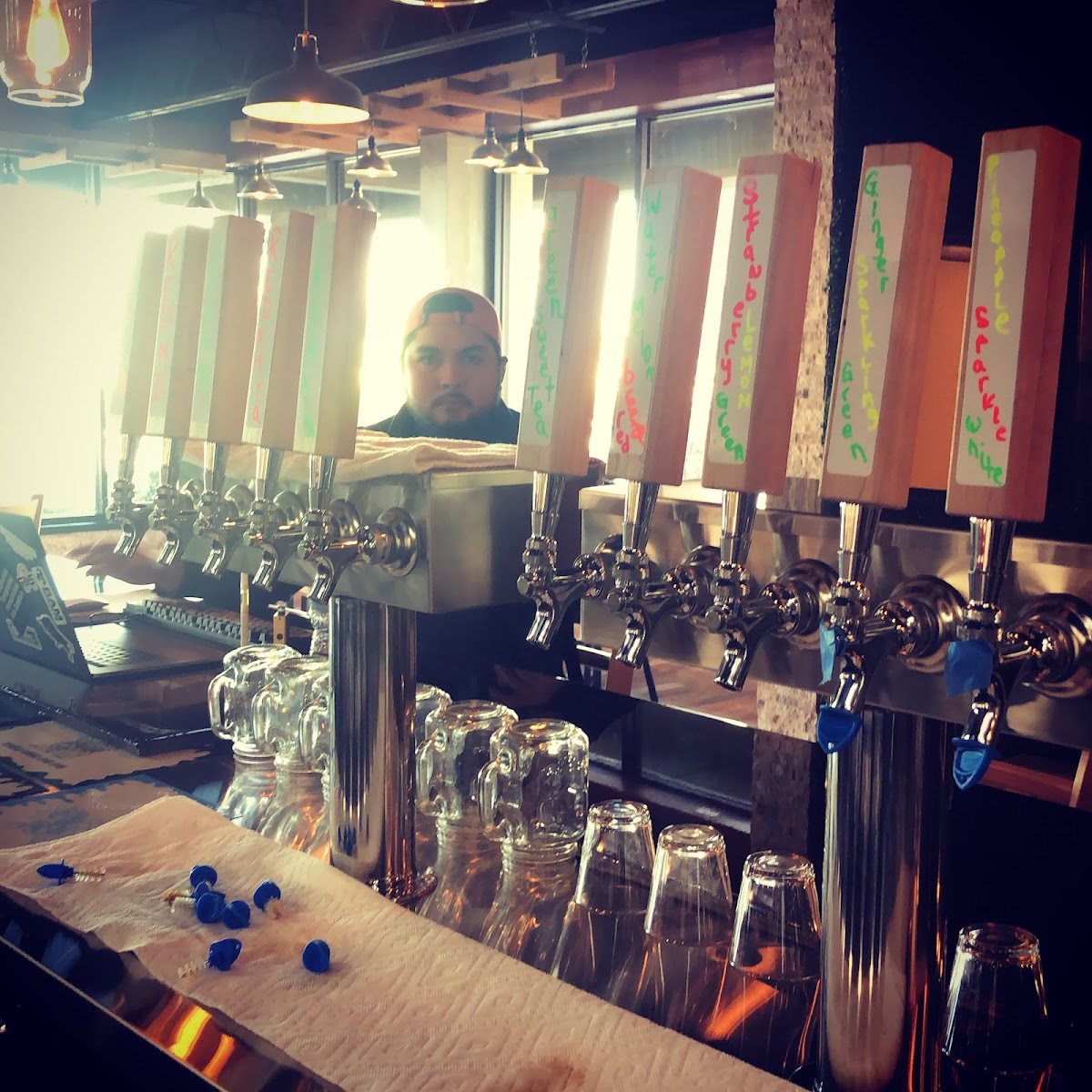 Civil Vapes Kava Cafe photo 5