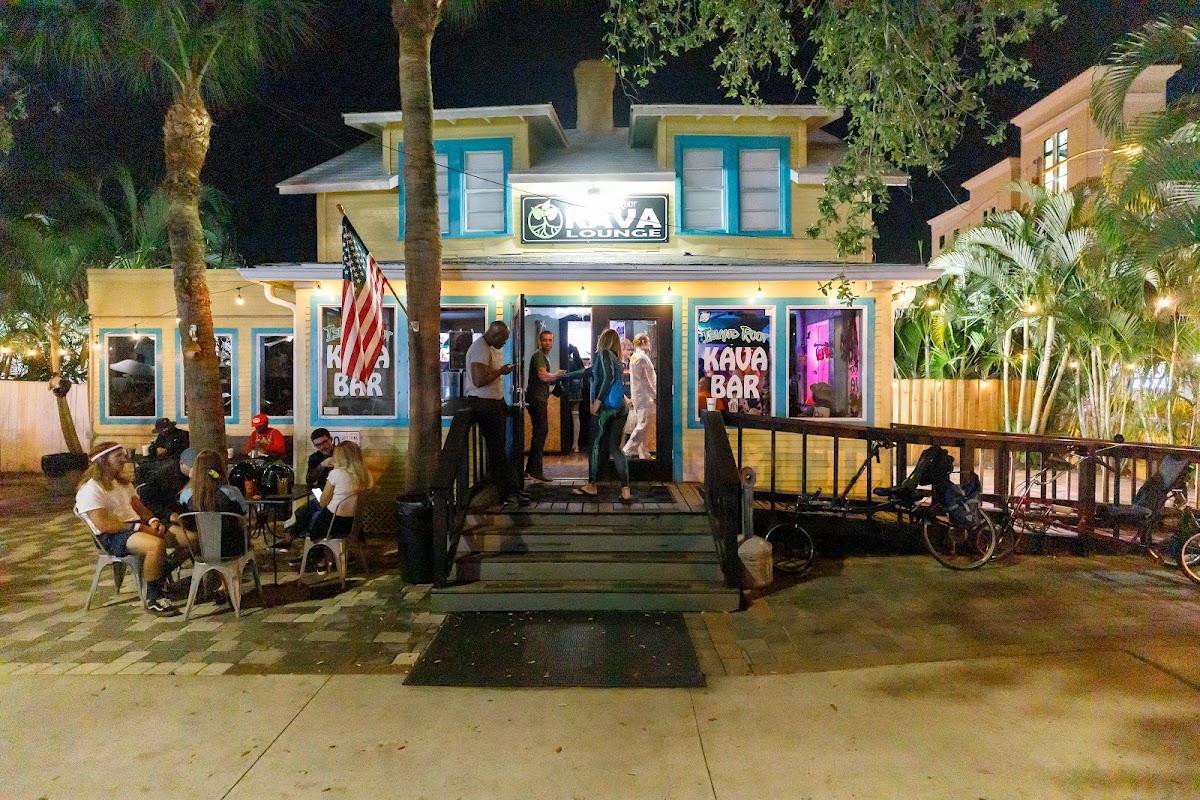 Island Root Kava Bar photo 2