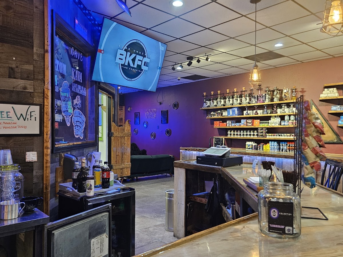 Kava Cave Trinity photo 6