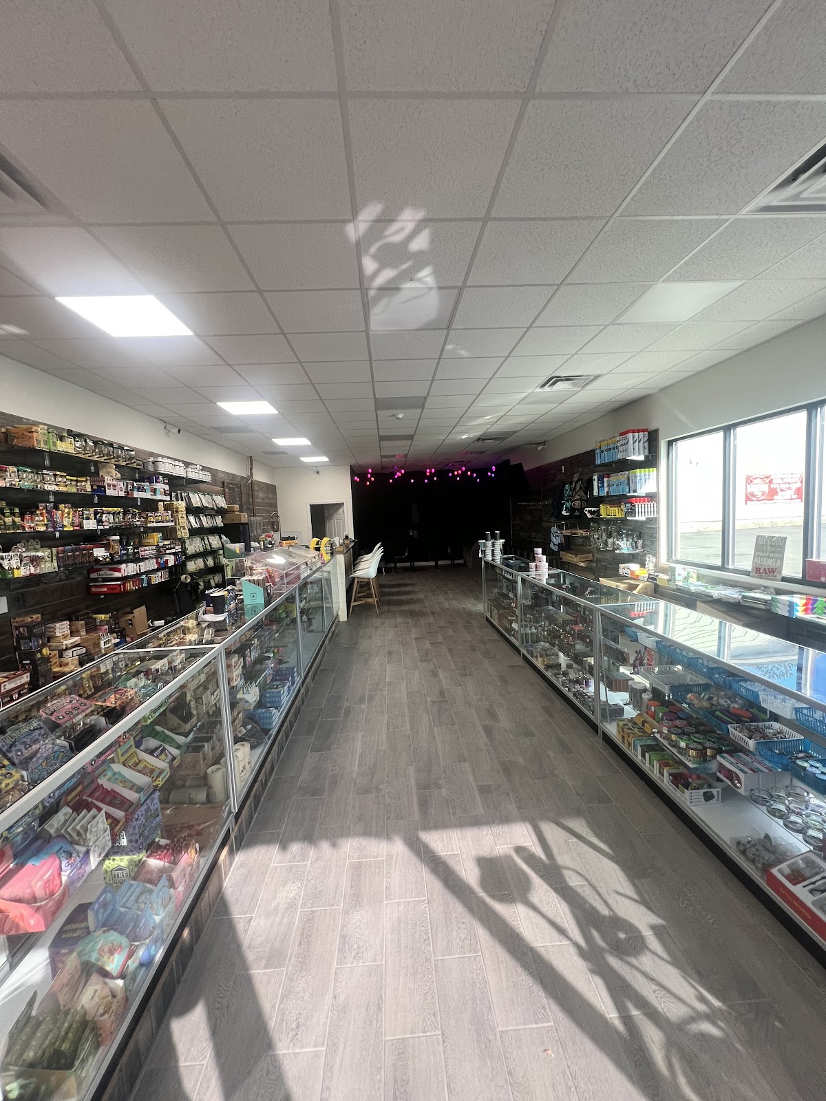 Famous smoke shop and tropical kava bar photo 5