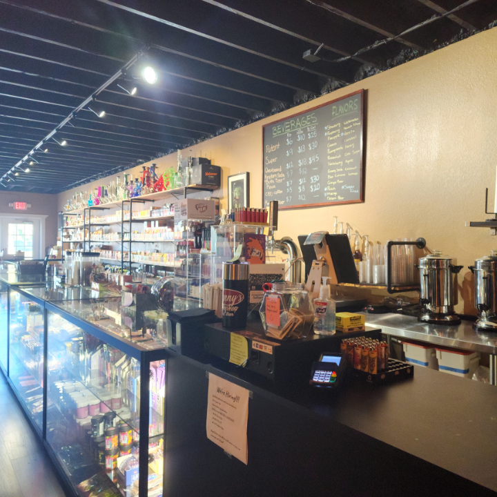 Johnny's Kratom Kava THC Vapes photo 3