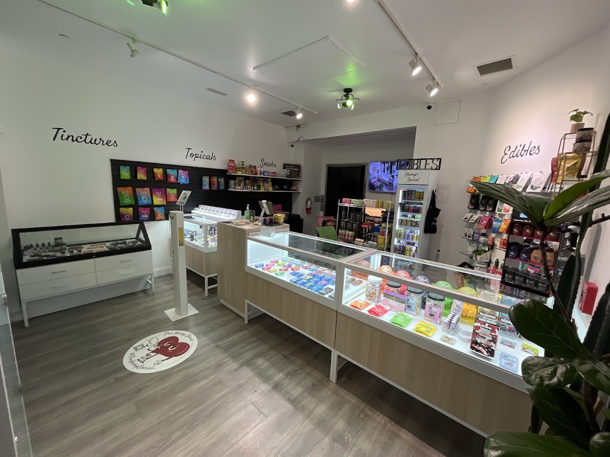 The Hemp Social - The Heights THC, CBD, KRATOM, KAVA, WELLNESS MUSHROOMS, NOOTROPICS & MAD HONEY! photo 1