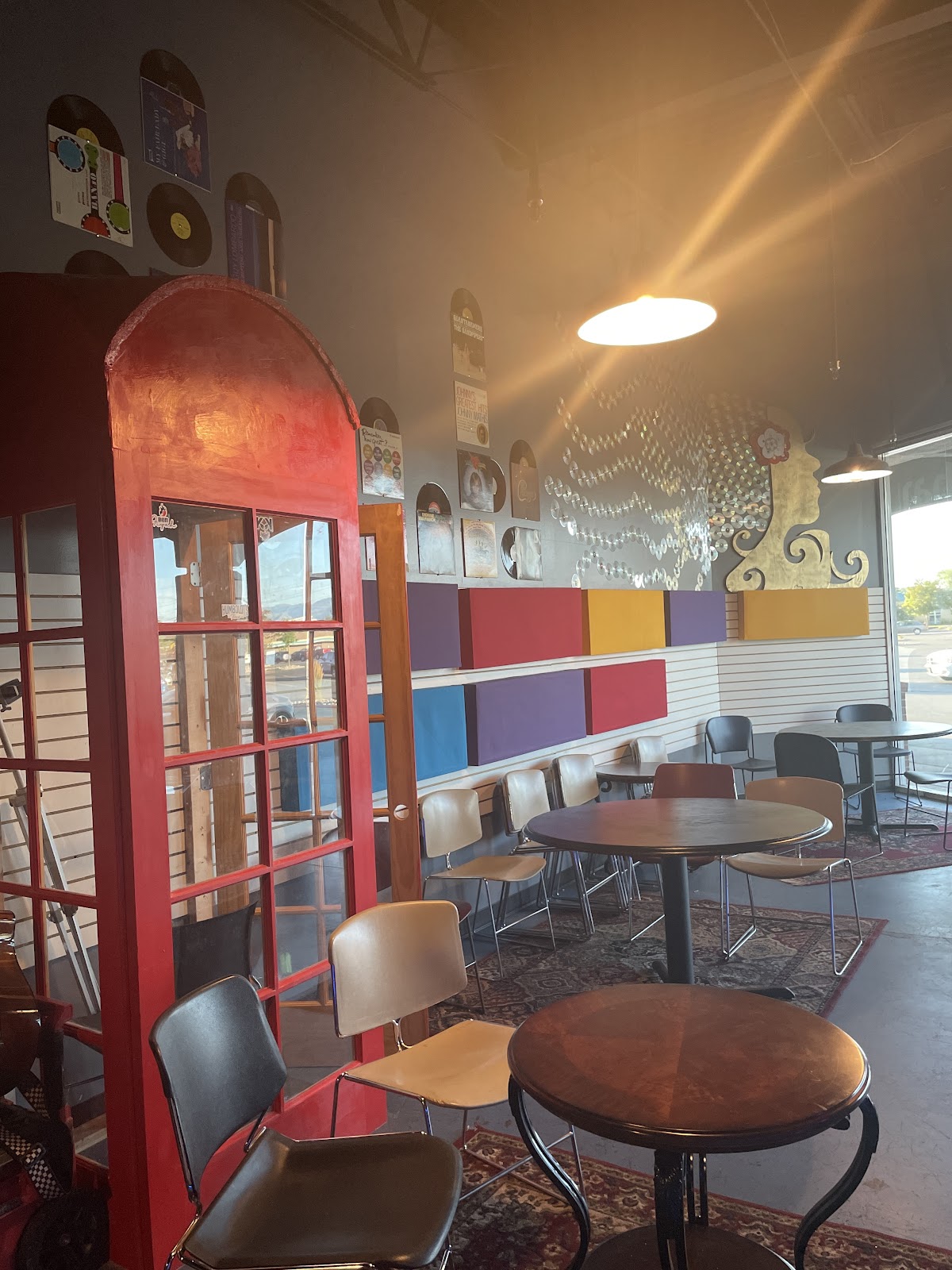 Bonfiyah Kava Lounge photo 8