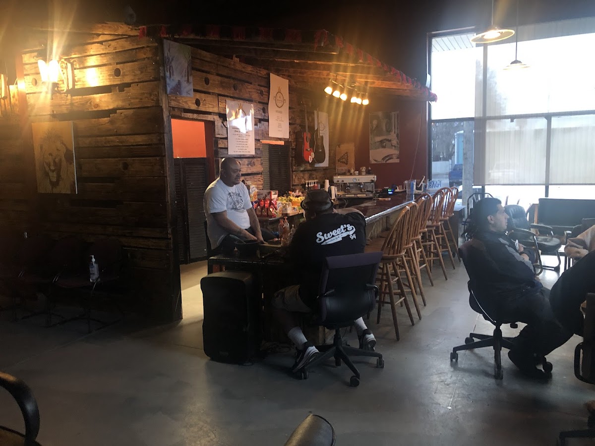 Royal Kava Bar LLC photo 7